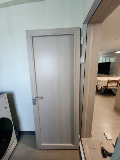 터닝도어 경첩 — 세탁기 옆 터닝도어